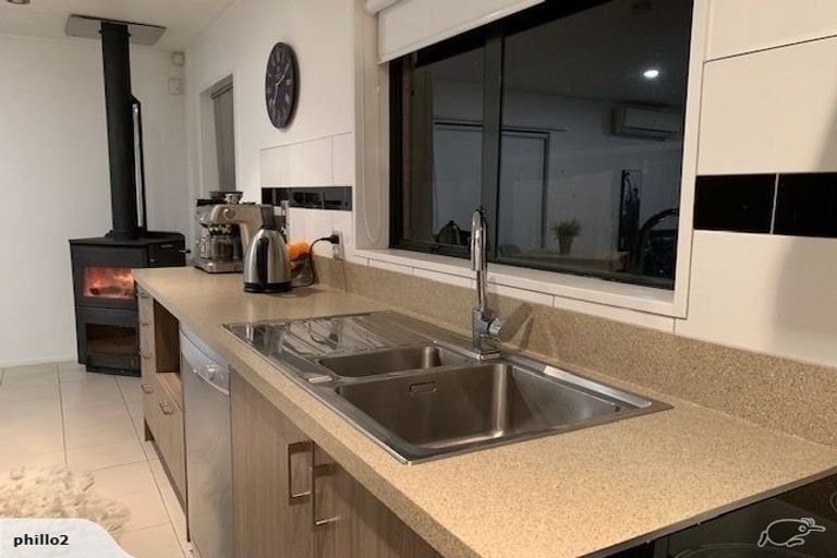 Photo of property in 17b Burke Street, Addington, Christchurch, 8024