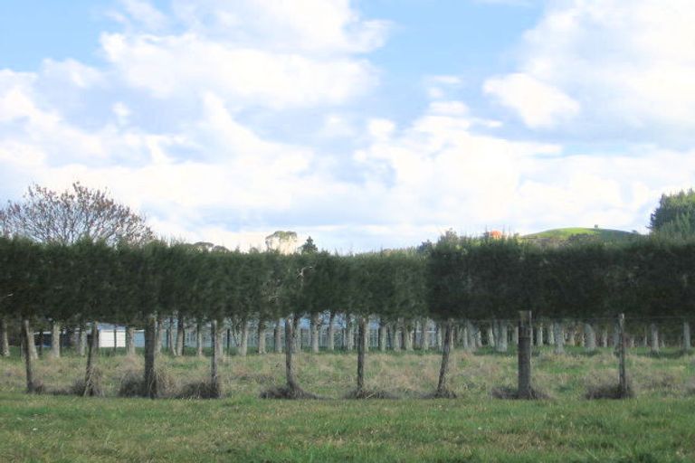 Photo of property in 26 Allan Drive, Whangamata, 3691