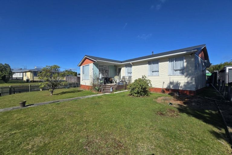 Photo of property in 165 Balmoral Drive, Tokoroa, 3420