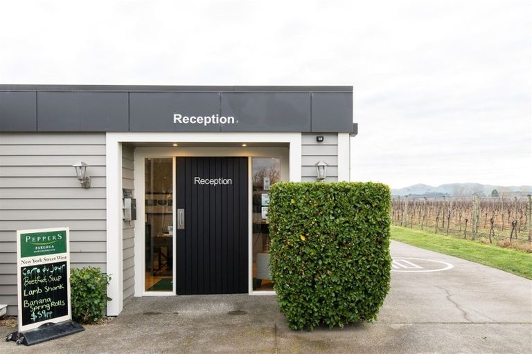 Photo of property in 52 New York Street, Martinborough, 5711