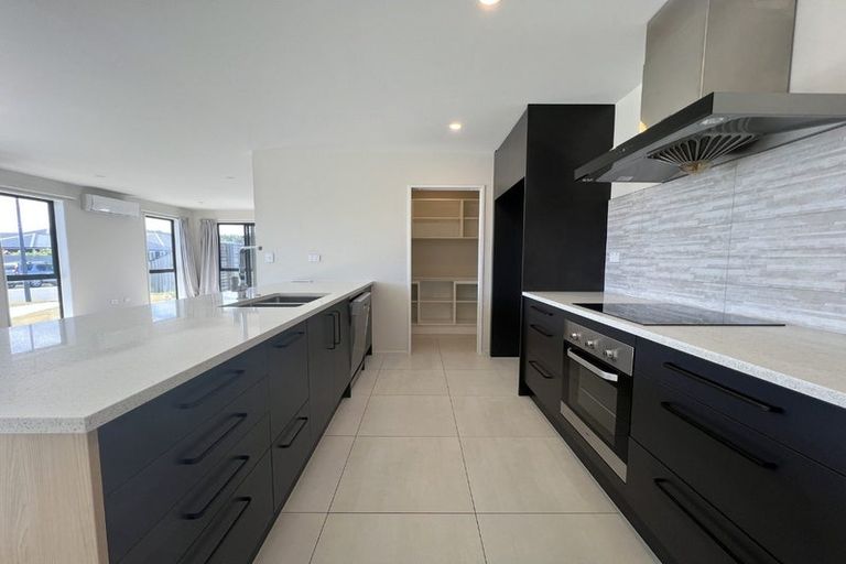 Photo of property in 19 Batchelor Place, Kaiapoi, 7630