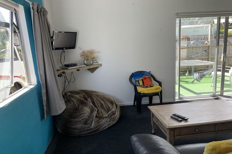 Photo of property in 9 Pipi Dune, Whitianga, 3510