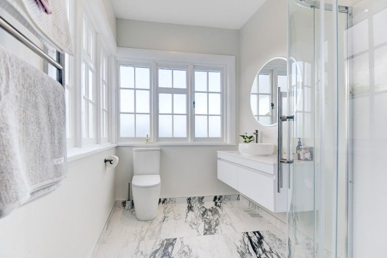 Photo of property in 3 Brassey Road, Saint Johns Hill, Whanganui, 4500