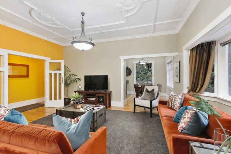 Photo of property in 783 Scenic Drive, Henderson Valley, Auckland, 0612