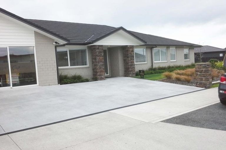 Photo of property in 3 Papawhero Drive, Bell Block, New Plymouth, 4312