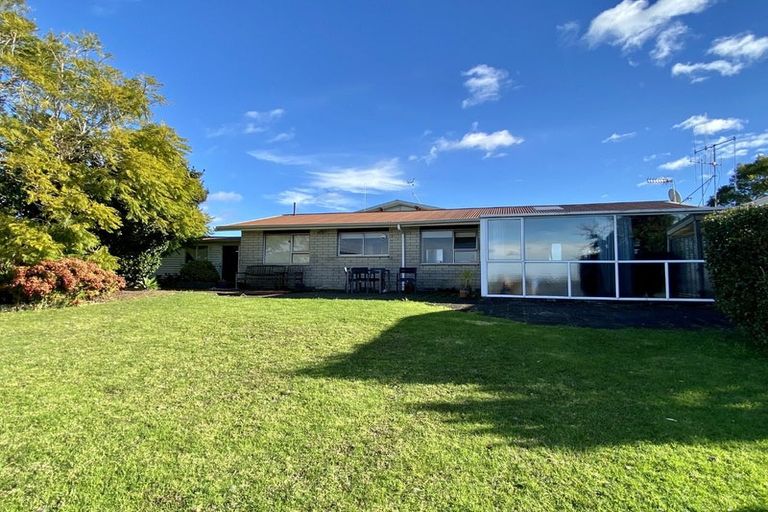 Photo of property in 132 Kingswood Road, Brookfield, Tauranga, 3110