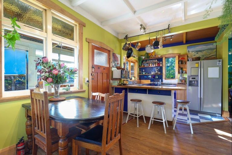 Photo of property in 65 Wellington Street, Nelson South, Nelson, 7010