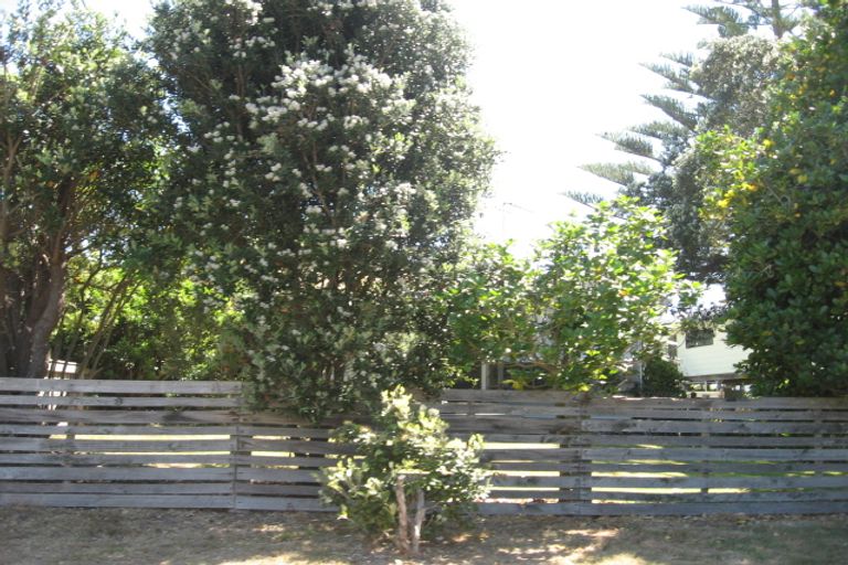 Photo of property in 608 Pukehina Parade, Pukehina, Te Puke, 3189
