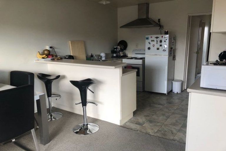 Photo of property in 2/17 Dallas Street, Riccarton, Christchurch, 8041