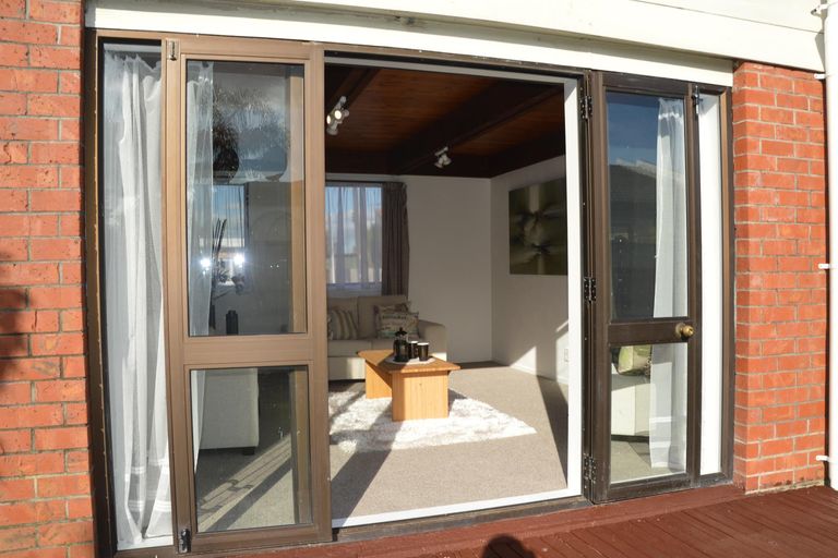 Photo of property in 2/6 Alexander Avenue, Papatoetoe, Auckland, 2025