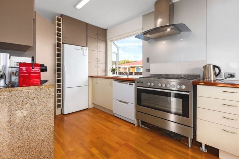 Photo of property in 39a Pine Avenue, Ebdentown, Upper Hutt, 5018