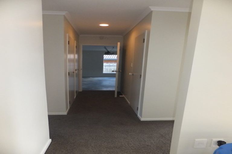 Photo of property in 1/21 Westview Court, Somerville, Auckland, 2014