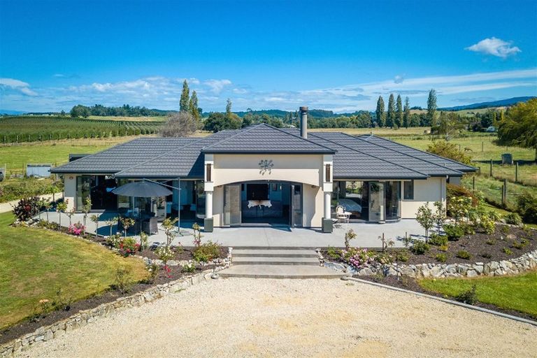 Photo of property in 71 Waiwhero Road, Lower Moutere, Upper Moutere, 7175