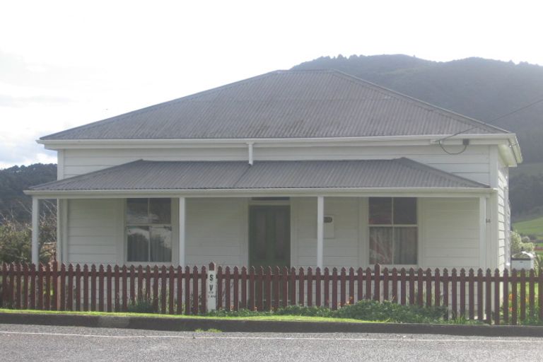 Photo of property in 34 George Street, Hikurangi, 0114