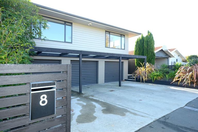 Photo of property in 8 Strathean Avenue, Avonhead, Christchurch, 8042