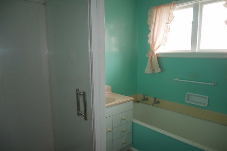 Photo of property in 8 Moreland Avenue, Papanui, Christchurch, 8053