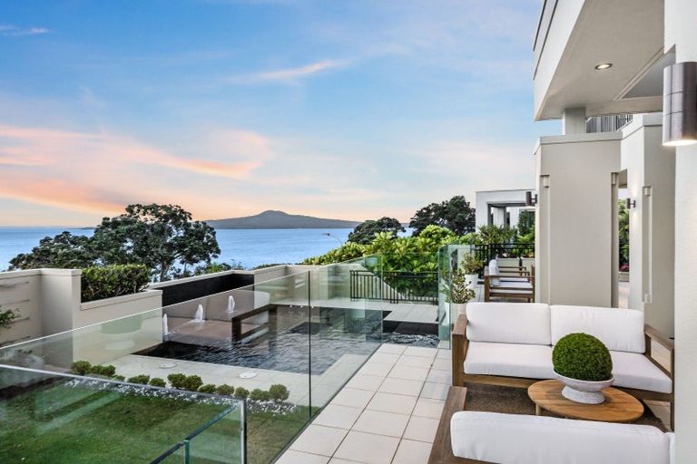 Photo of property in 55 Cliff Road, Saint Heliers, Auckland, 1071