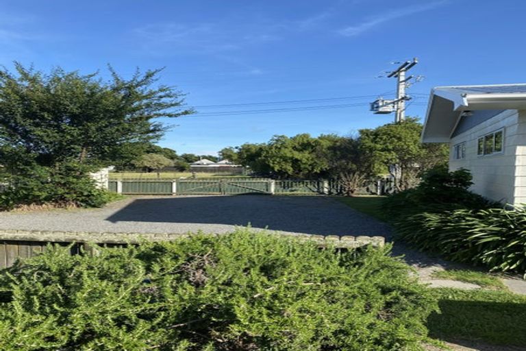 Photo of property in 12-14 Cork Street, Martinborough, 5711