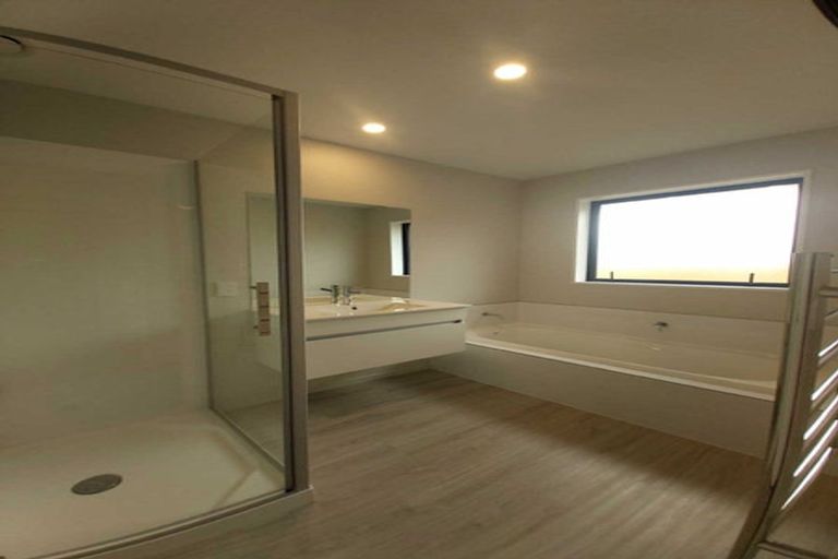 Photo of property in 17 Lunn Crescent, Leeston, 7632