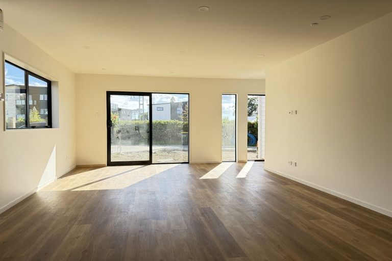 Photo of property in 1a Portage Road, Papatoetoe, Auckland, 2025