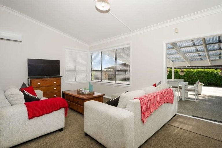 Photo of property in 12c Rosier Road, Glen Eden, Auckland, 0602
