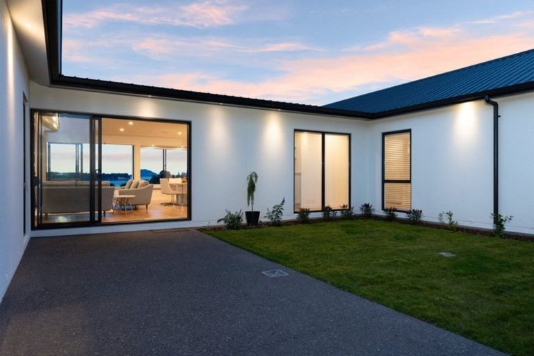 Photo of property in 69 Lynley Park Drive, Omokoroa, 3114