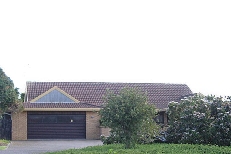 Photo of property in 35 Hibiscus Avenue, Mount Maunganui, 3116