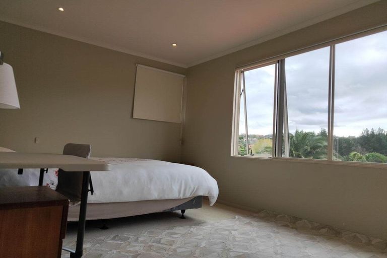 Photo of property in 33 Polo Prince Drive, Totara Park, Manurewa, 2576