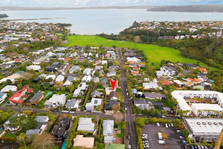 Photo of property in 16a Regina Street, Westmere, Auckland, 1022