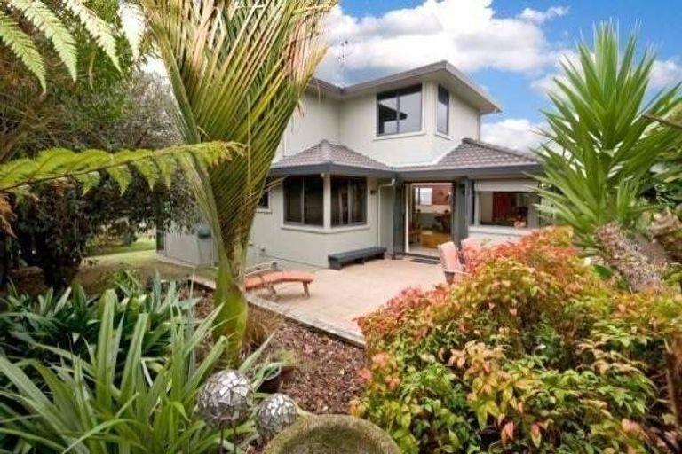 Photo of property in 9a Grassways Avenue, Pakuranga, Auckland, 2010