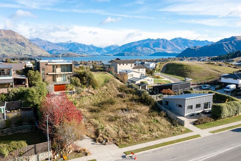 Photo of property in 122 Anderson Road, Wanaka, 9305