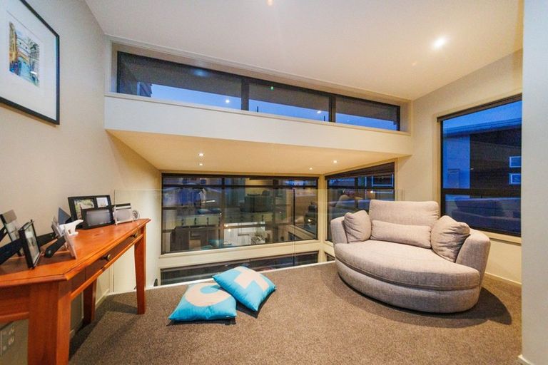 Photo of property in 143 Victoria Avenue, Hokowhitu, Palmerston North, 4410