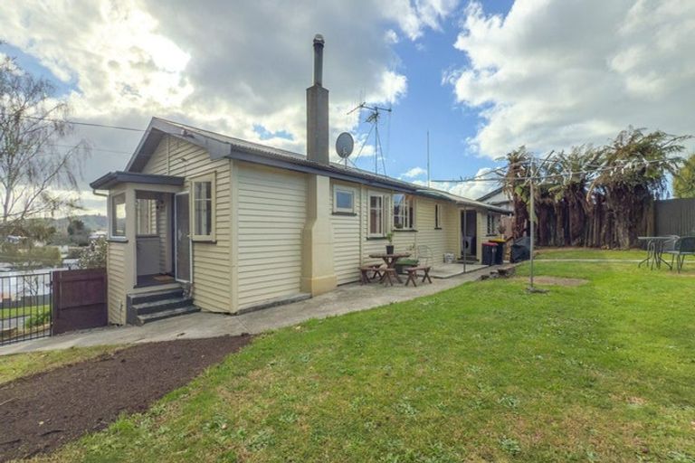 Photo of property in 3 Ensor Place, Tirau, 3410