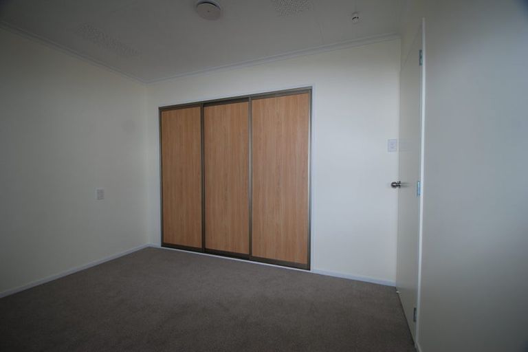 Photo of property in 17 Bush Road, Mosgiel, 9024