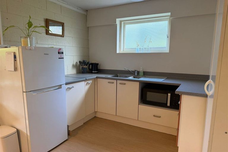 Photo of property in 21 Helvetia Road, Pukekohe, 2120