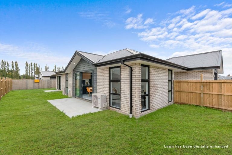 Photo of property in 3 Cleaver Street, Woodend, 7610