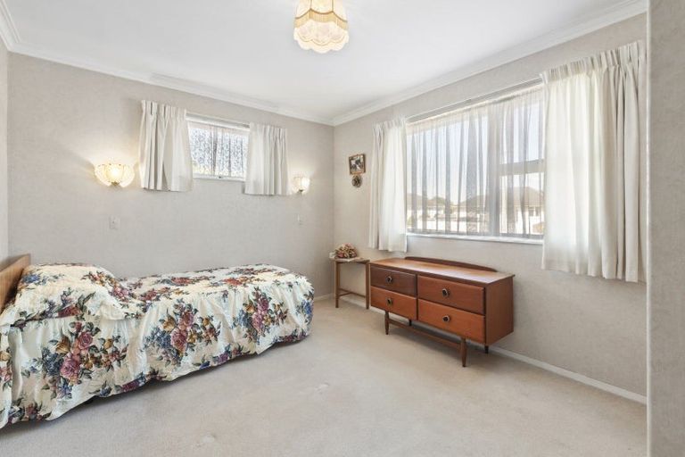 Photo of property in 60c Winchester Street, Levin, 5510