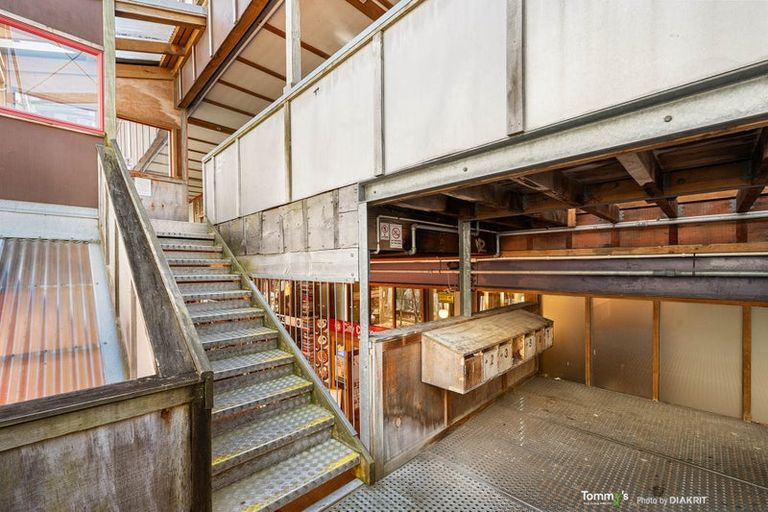 Photo of property in 221/6 Left Bank, Te Aro, Wellington, 6011