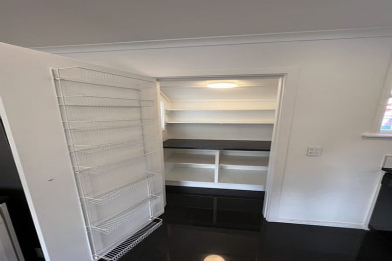 Photo of property in 4/17 Kowhai Street, Naenae, Lower Hutt, 5011