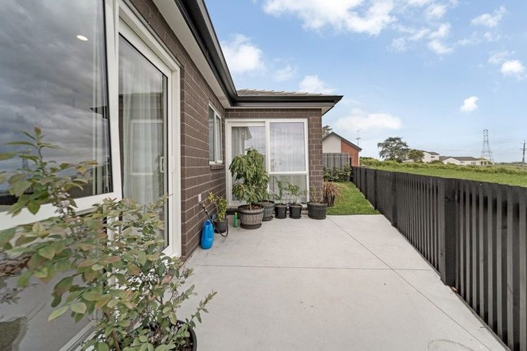 Photo of property in 56 Scenic Rise, Rototuna North, 3281