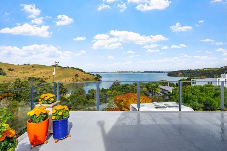 Photo of property in 4 Kookaburra Drive, Tawharanui Peninsula, Warkworth, 0986