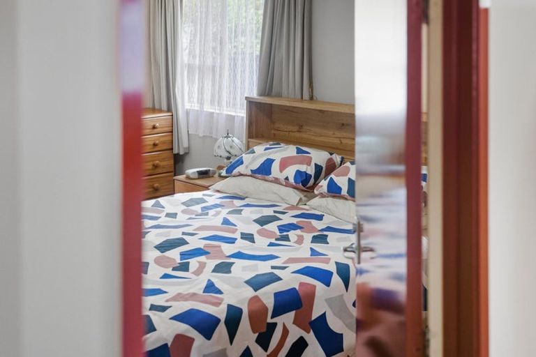 Photo of property in 40 Glenbervie Crescent, Massey, Auckland, 0614