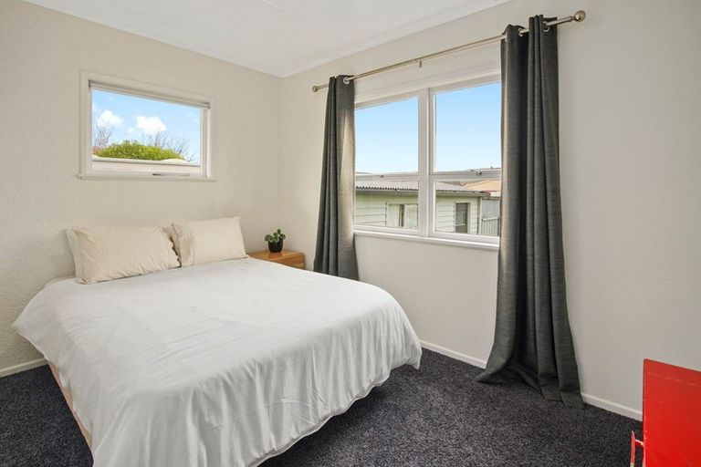 Photo of property in 12 Polstead Road, Stoke, Nelson, 7011