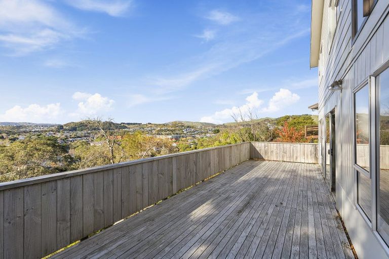 Photo of property in 9 Keel Place, Whitby, Porirua, 5024