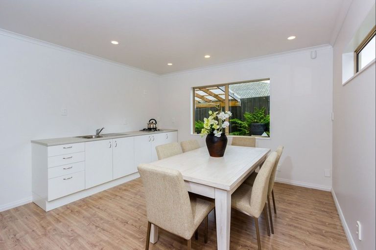 Photo of property in 41a Alberta Street, Point Chevalier, Auckland, 1022