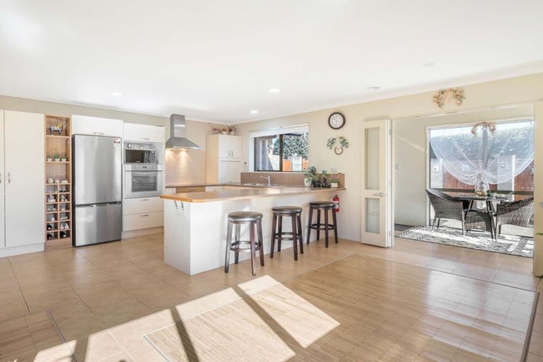 Photo of property in 1 Suffolk Drive, Otamatea, Whanganui, 4500