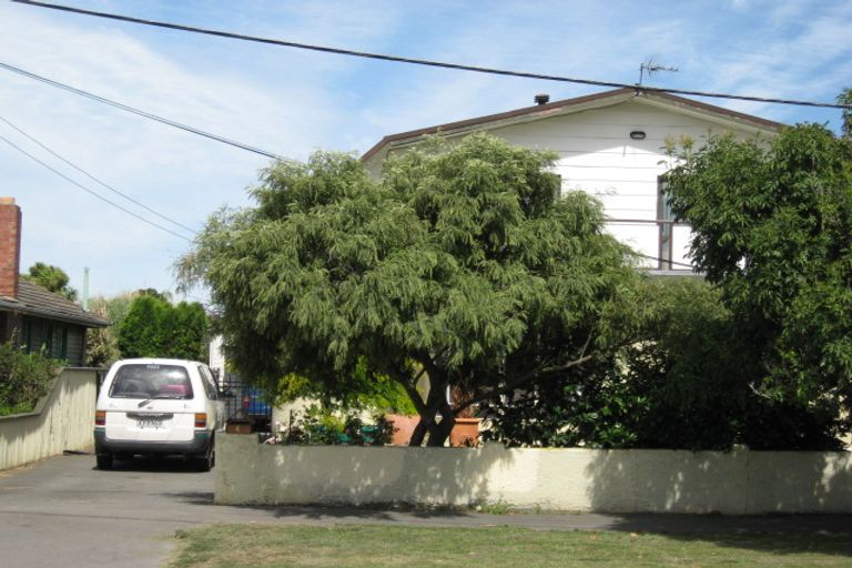 Photo of property in 4 Mcgregors Road, Bromley, Christchurch, 8062