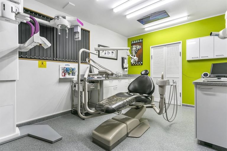 Photo of property in 2/14 Hastings Road, Mairangi Bay, Auckland, 0630