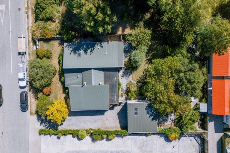 Photo of property in 3 Wilkin Road, Wanaka, 9305