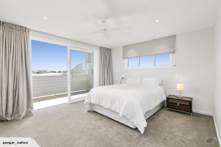 Photo of property in 1 Tuangi Way, Papamoa Beach, Papamoa, 3118